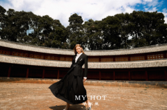 华家曼MY HOT:国民女装好品牌,引领职场女性时尚新风尚